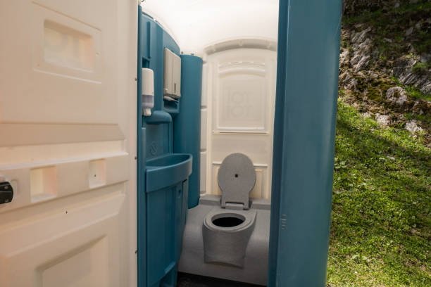 Best Temporary restroom rental  in Austin, MN